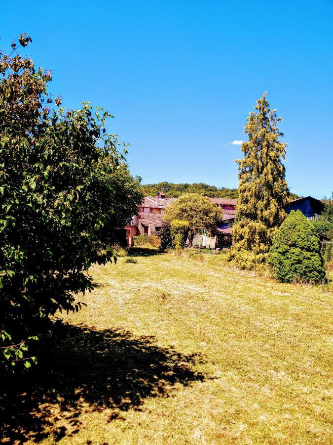 Chez Jul Hotel Bulligny Buitenkant foto