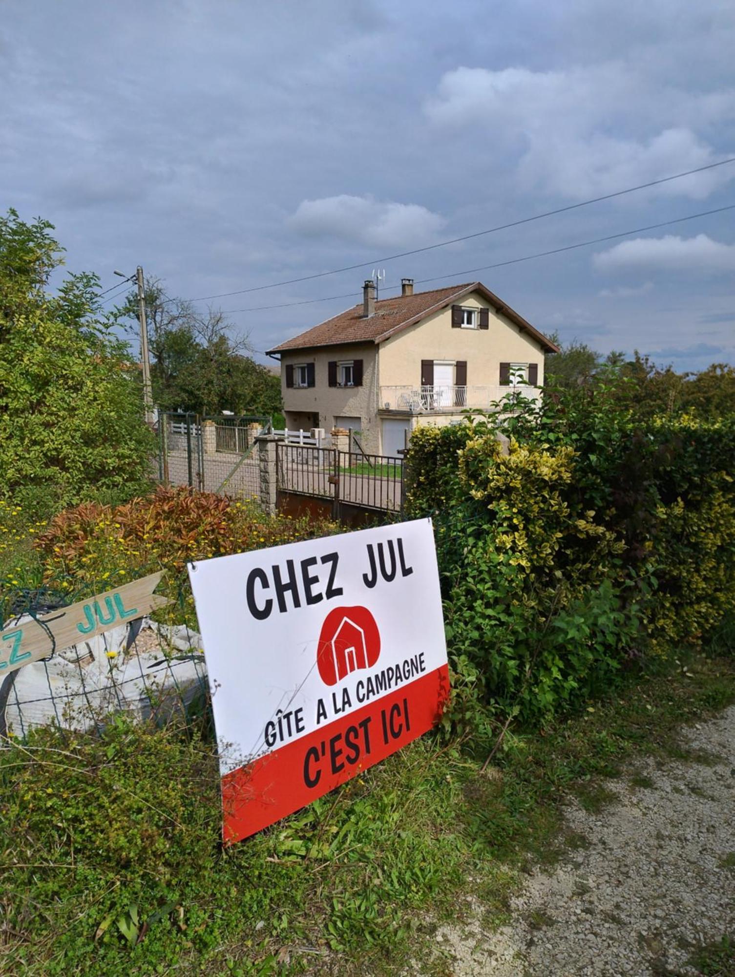 Chez Jul Hotel Bulligny Buitenkant foto